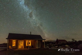 Night Sky Cottage - Kahu Cottage - HOT TUB